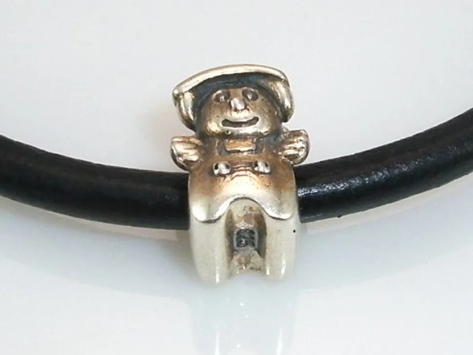 Abalorio Niño De Plata De Ley
