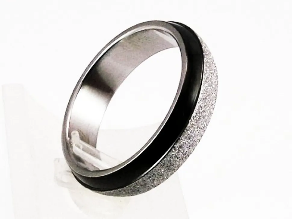 Alianza De Acero Inox Diamantado Y Negro