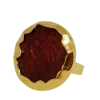Anillo granate con reflejos