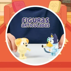 Bluey pack 2 figuras Bluey Y Chucky surprise blaster de Famosa
