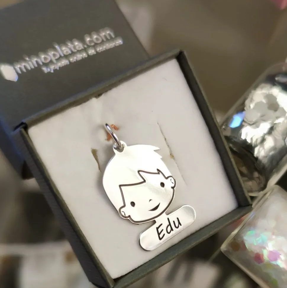 Colgante Niño De Plata De Ley Personalizado
