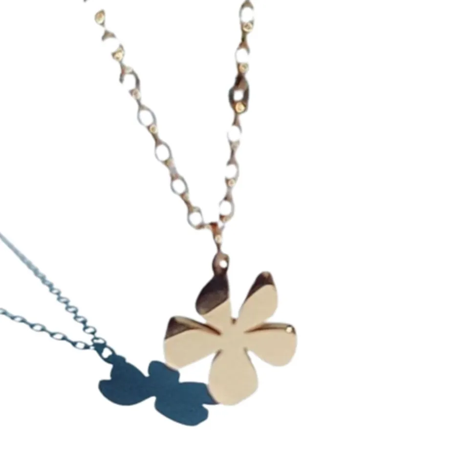 Collar Flor Pétalos Acero Baño Oro
