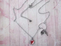 Online Che Carino Art Collar temática corazones