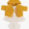 New Miniland Conjunto vestido blanco y chaqueta de punto mostaza (21 cm)