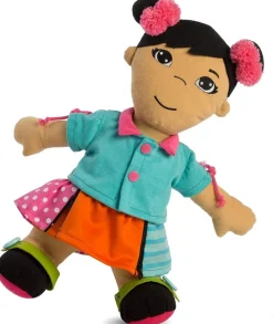 New Miniland Diversity Abroches: Niña Asiática. Muñeco blandito de 40 cm
