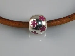 Sale Entrepieza Bola Margarita Rosa De Plata De Ley Con Esmalte