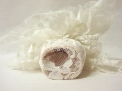 Figura Muñeca Cabeza Cerámica Hueca Puntilla Blanco
