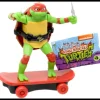 Figura Tortuga Ninja con patinete Raphael con Bandana Roja
