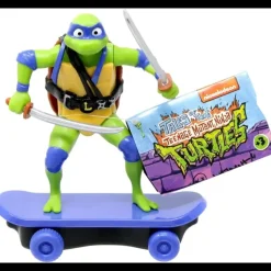 Figura Tortuga Ninja con patinete Leonardo con Bandana azul