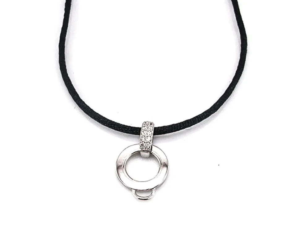 Gargantilla Con Strass Estilo Charms Con Cordon De Seda