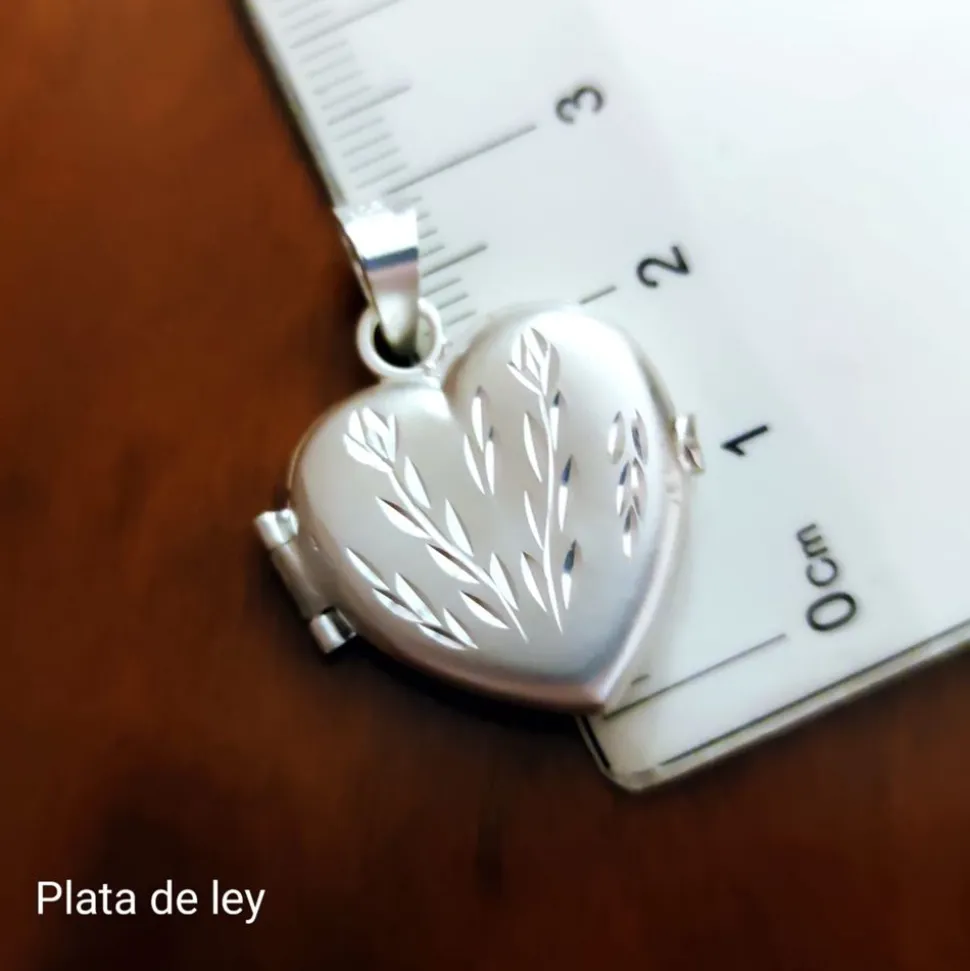 Guardapelo Corazón De Plata De Ley 22 X 23 Mm.