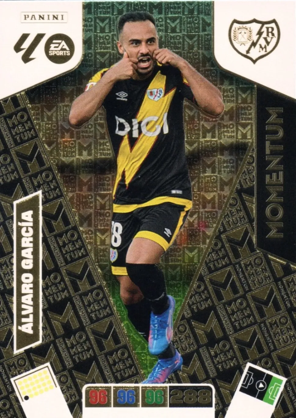 Momentum Álvaro García - Rayo Vallecano 2025-26 Cromo Panini Adrenalyn XL La Liga 25/26