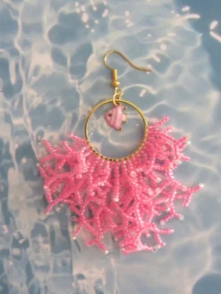 Pendientes acero con coral de rocallas y pez