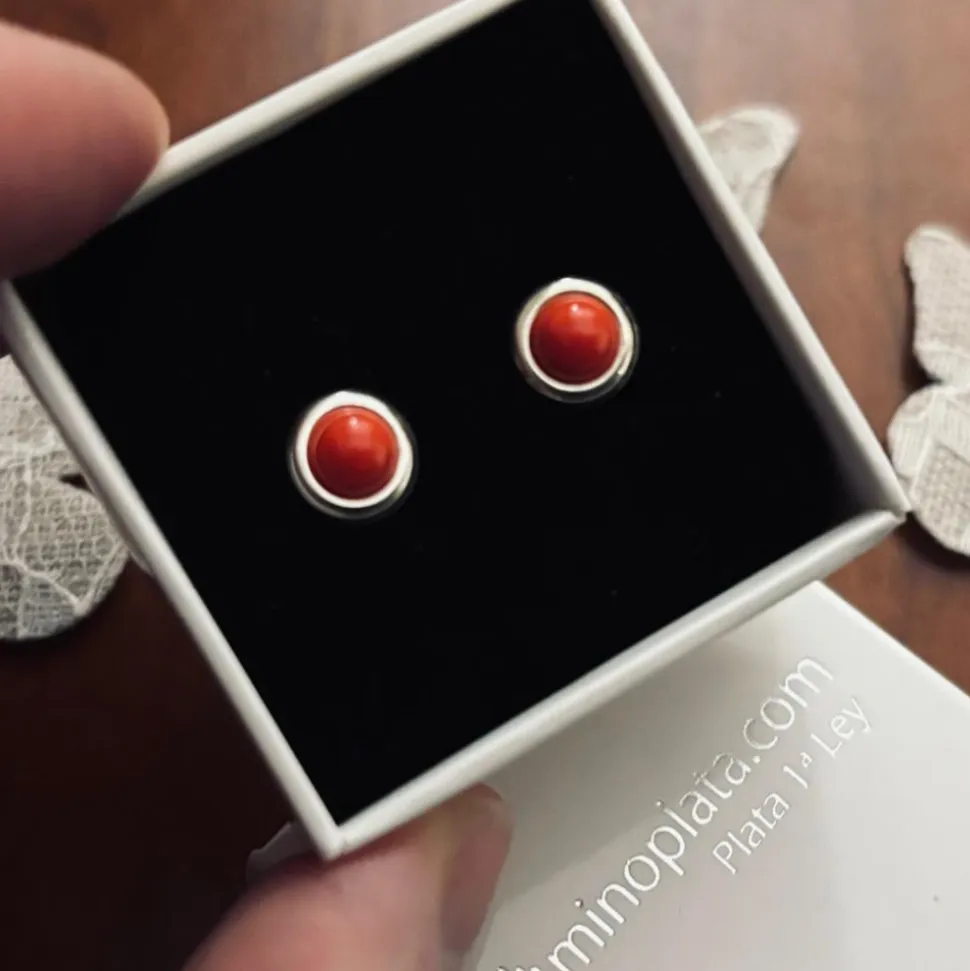 Pendientes Coral Filo De Plata De Ley 5 Mm.