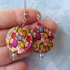 Pendientes de nácar estampado y swarovski