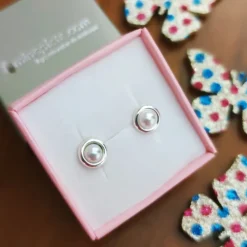 Discount Pendientes Perla Con Filo De Plata De Ley