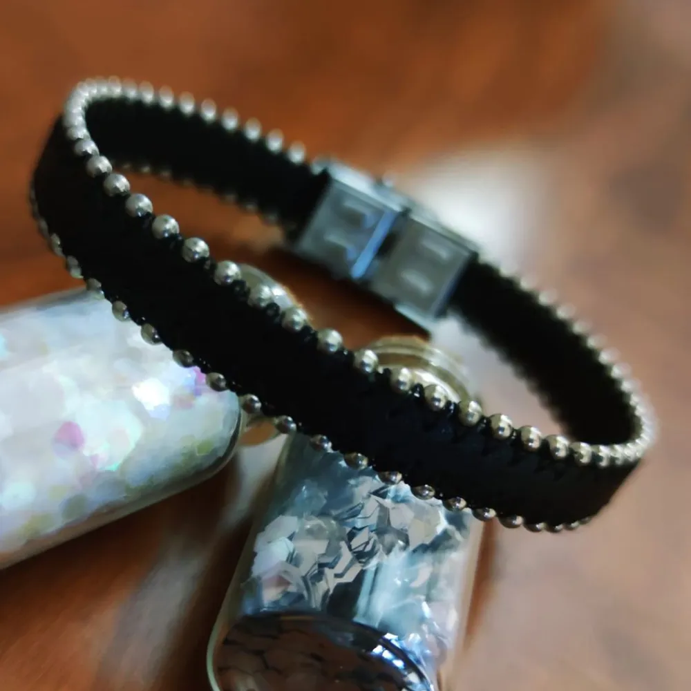 Online Pulsera De Piel Con Bolitas De Acero Inoxidable