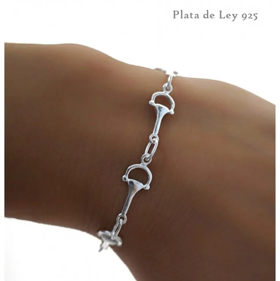 Pulsera De Plata De Ley Con Estribos Pequeños