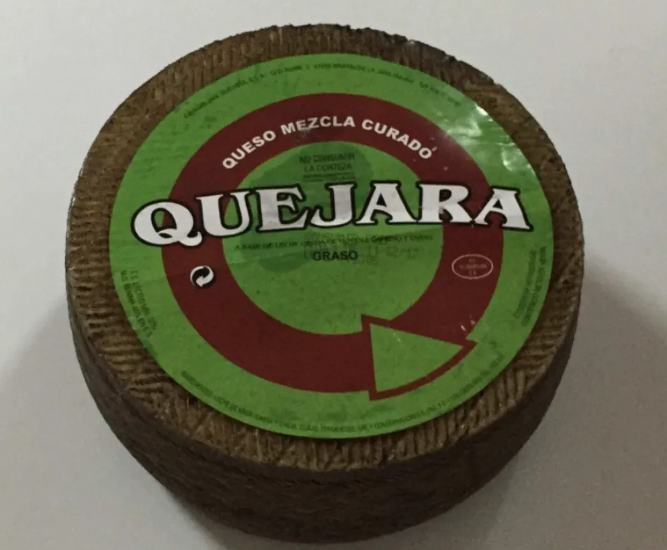 Queso Mezcla Curado Viejo Artesano "Quejara"