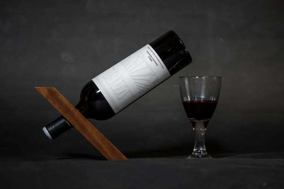 Vino Tinto VAEL