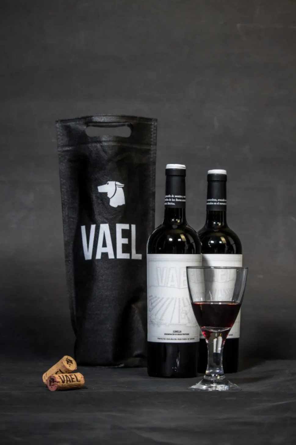 Vino Tinto VAEL